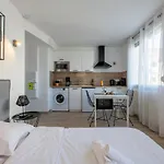 Apartman Dolmen Adrien 2 Tours
