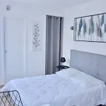 Dolmen Adrien 2 Apartamento Tours
